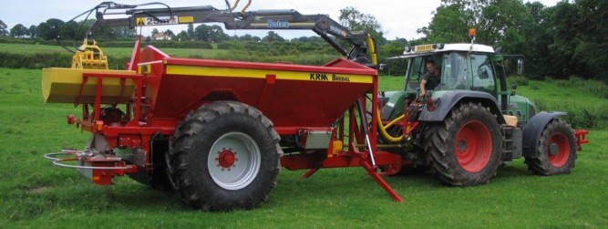 www.duttonagriservices.co.uk